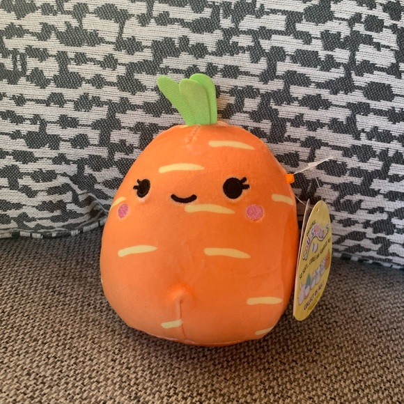 NWT 4.5” Caroleena - Picture 2 of 4